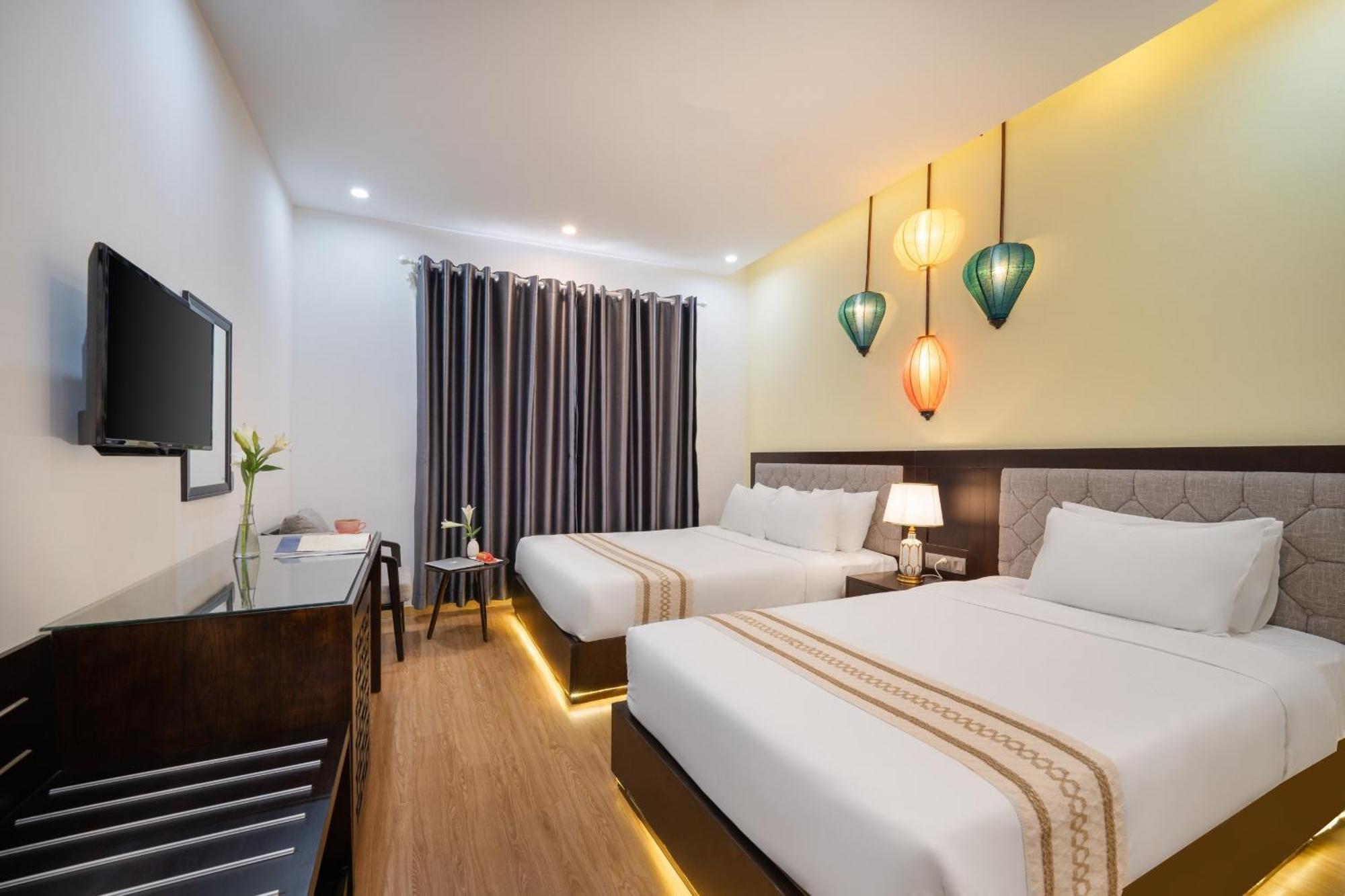 Khách sạn Flower 4*